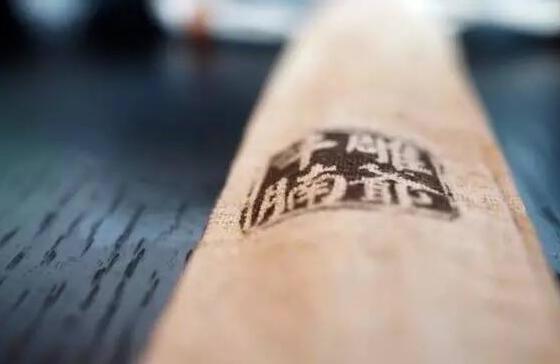 雕爺牛腩沉寂了半年，究竟在做些什么？|餐飲界
