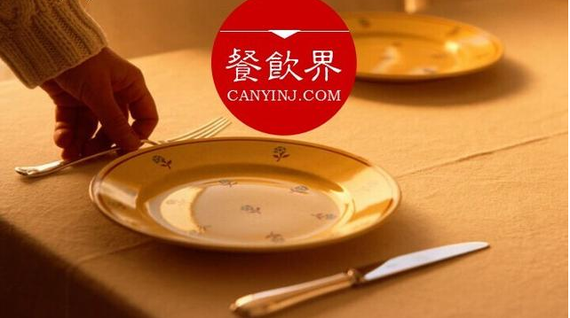 #周末一參#日本老牌酒館緊隨潮流，為何會失去更多客戶？