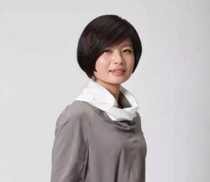 這家餐廳給服務(wù)員穿1000多元的潮服，效果你意想不到