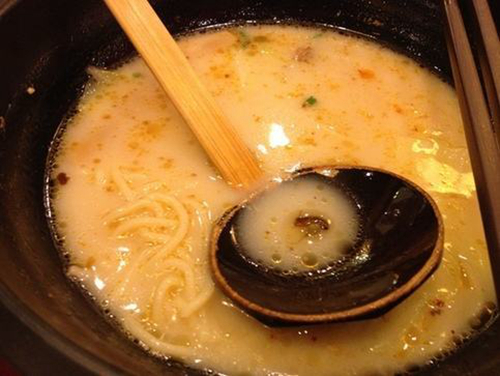 顧客在餐廳吃出異物，全套流程解決法|餐飲界