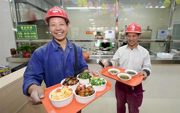 運(yùn)營(yíng)成本高、利潤(rùn)薄，社區(qū)食堂如何擺脫生存尷尬？