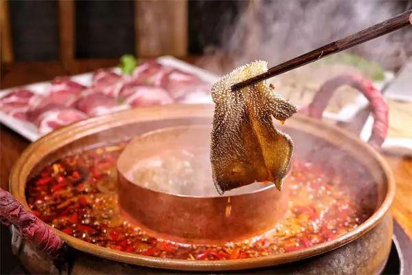 為什么進(jìn)了人潮涌動(dòng)的單品一條街，我的店還是死掉了？|餐飲界
