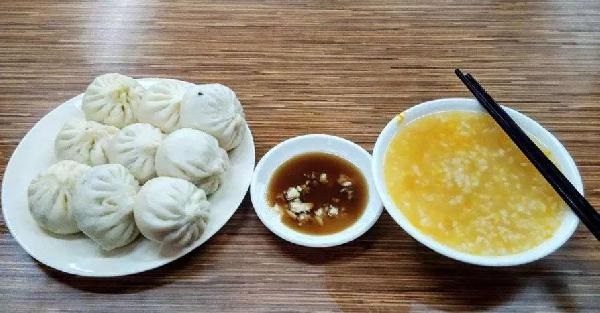 60平米早餐店一早收了5000塊，老板做了這五件事