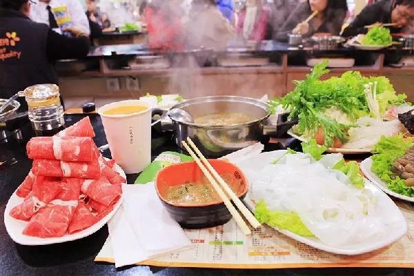 ?呷哺呷哺“食品CEO”涉嫌嚴(yán)重違紀(jì)，被勸退！