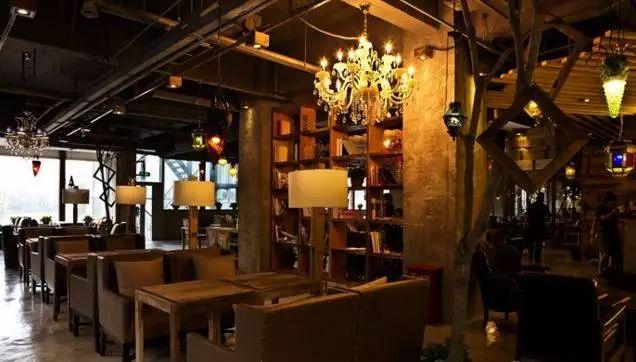 上島咖啡大敗局：從3千多家門店到一無所有，咖啡加盟坑了多少人？