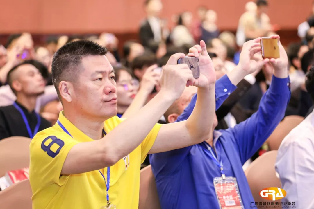 第四屆中國餐飲業(yè)商業(yè)模式論壇圓滿落幕，600位餐飲精英齊聚探討新時期、新餐飲、新模式|餐飲界