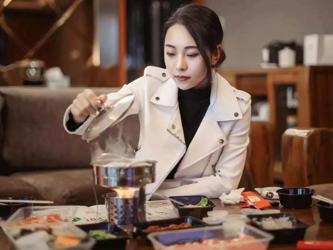 火鍋外賣四年廝殺，不二鍋如何詮釋剩者為王？|餐飲界