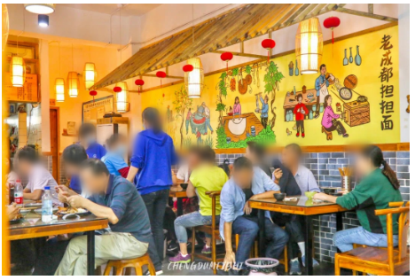20平粉面店穩(wěn)居餐飲快車(chē)道，贏在哪里？