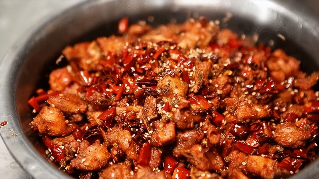 沒有火鍋和串串，川菜還能風(fēng)光起來嗎？｜案例