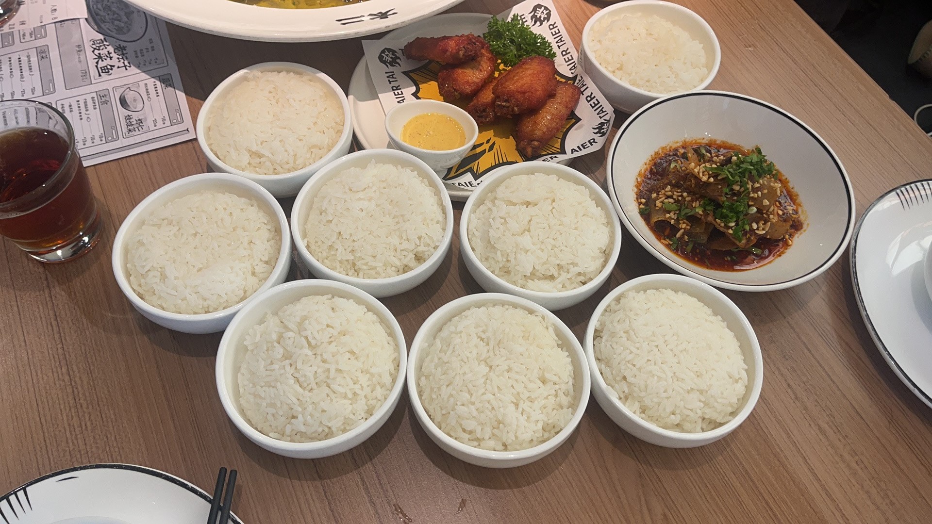 靠一碗米飯破局，底層邏輯是什么？