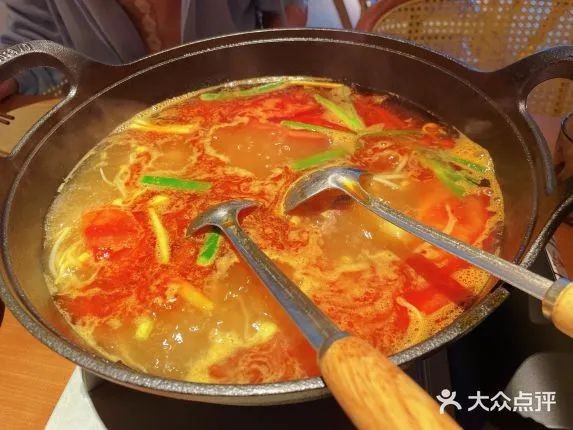 上億曝光，有人打飛的去吃 天水麻辣燙接棒淄博燒烤？