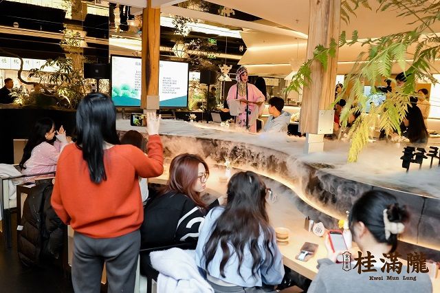 桂滿隴「江南流水席」登陸上海西岸夢中心：一席流水宴，半部江南史