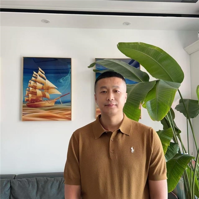 張亮麻辣燙加盟業(yè)主段連君：從鋤頭到湯勺，一場(chǎng)改寫命運(yùn)的餐飲跨界